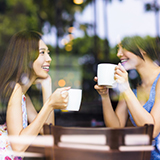 治療後は1Fのスタバでお寛ぎください　イメージ写真